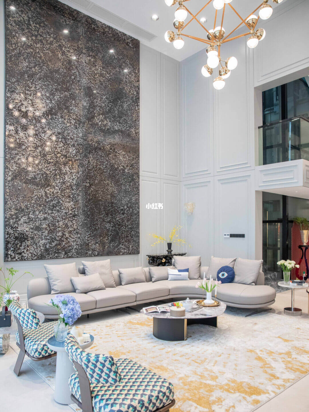 套内600平大别墅装着什么样的沙发